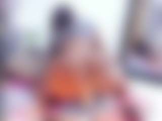 Laura Saenz's Live Sex Cam Show