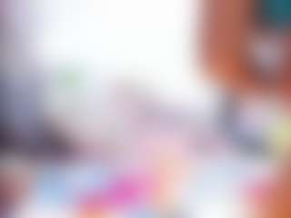 Live cam show with Laura Saenz - Hairy Pussy on Camsoda