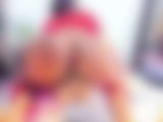 Laura Saenz's Live Sex Cam Show