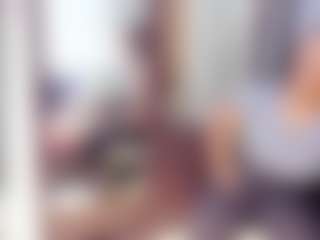 Laura Saenz's Live Sex Cam Show