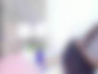 Laura Saenz's Live Sex Cam Show