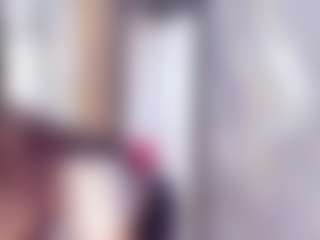 Laura Saenz's Live Sex Cam Show