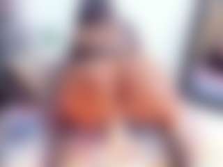 Laura Saenz's Live Sex Cam Show