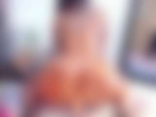 Laura Saenz's Live Sex Cam Show