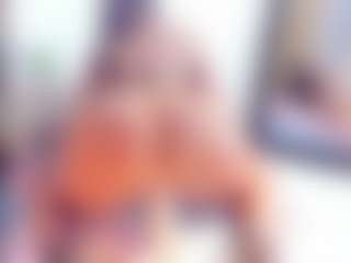 Laura Saenz's Live Sex Cam Show