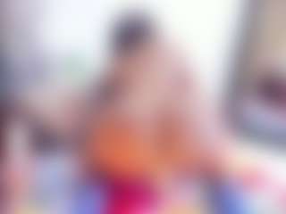 Laura Saenz's Live Sex Cam Show