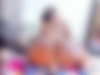 Laura Saenz's Live Sex Cam Show