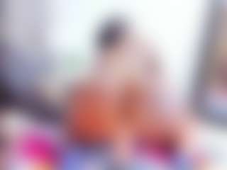 Laura Saenz's Live Sex Cam Show