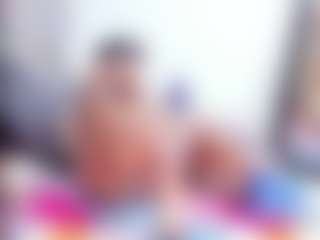 Laura Saenz's Live Sex Cam Show
