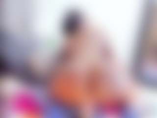 Laura Saenz's Live Sex Cam Show