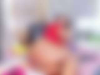 Laura Saenz's Live Sex Cam Show