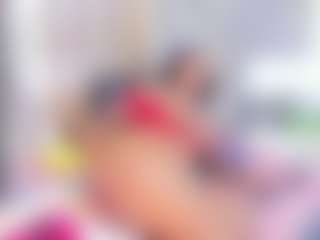 Laura Saenz's Live Sex Cam Show