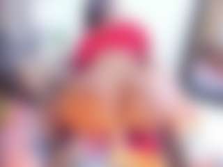 Laura Saenz's Live Sex Cam Show