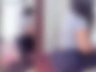 Laura Saenz's Live Sex Cam Show