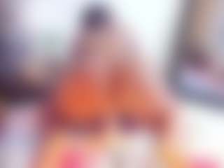 Laura Saenz's Live Sex Cam Show