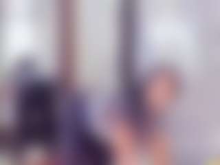 Laura Saenz's Live Sex Cam Show