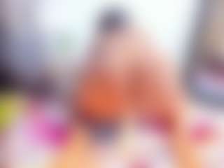 Laura Saenz's Live Sex Cam Show