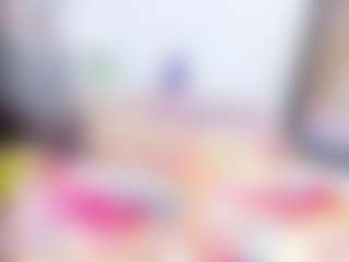 Laura Saenz's Live Sex Cam Show