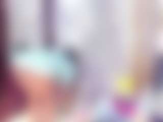 Laura Saenz's Live Sex Cam Show