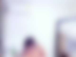 Laura Saenz's Live Sex Cam Show