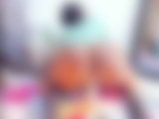 Live cam show with Laura Saenz - Black Lush on xfollow cams