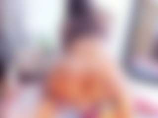 Laura Saenz's Live Sex Cam Show