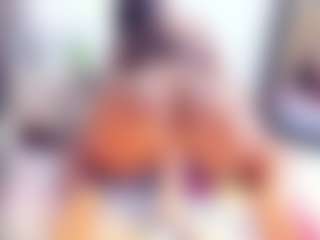 Laura Saenz's Live Sex Cam Show