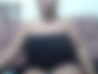 Chantally's Live Sex Cam Show
