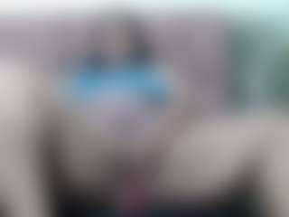 Live cam show with Chantally - Ebony on x69.live | colombia