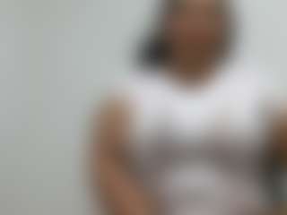 Live cam show with Chantally - Ebony Amateur on https://playwithruby.com