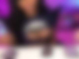 Zia's Live Sex Cam Show