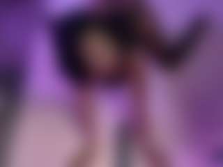 Live cam show with Zia - Cosplay Big Tits on Camsoda