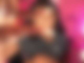 Live cam show with Zia - Black Shaved Pussy on hrnylive.com