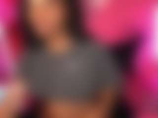 Live cam show with Zia - Shaved Pussy Toys on chickslive.net