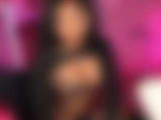 Zia's Live Sex Cam Show