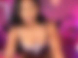 Live cam show with Zia - Blowjob on Hubzter Live