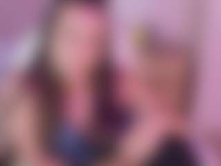 M II A's Live Sex Cam Show