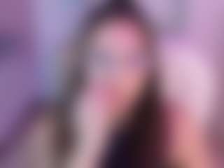 M II A's Live Sex Cam Show
