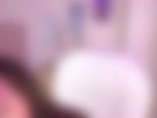 M II A's Live Sex Cam Show