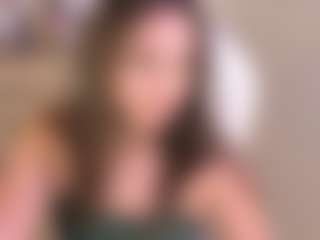 M II A's Live Sex Cam Show