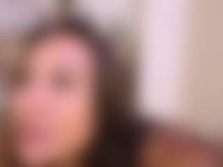 M II A's Live Sex Cam Show
