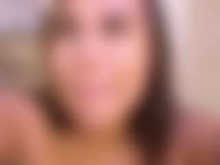 M II A's Live Sex Cam Show