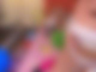 Live cam show with Caandace - Blonde Hair on chickslive.net