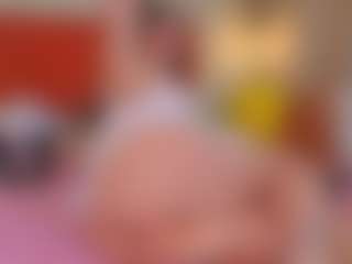 Live cam show with Caandace - Blonde Hair on Camsoda