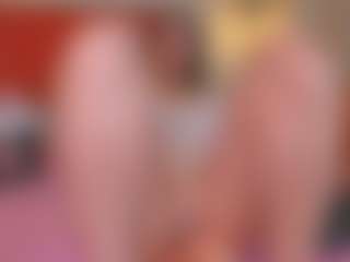 Live cam show with Caandace - Blonde Hair on fapnchat