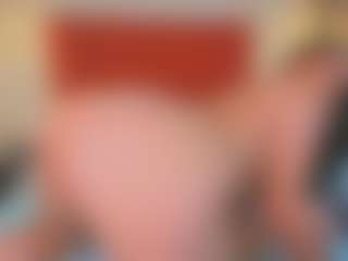 Live cam show with Caandace - Blonde Hair Shaved Pussy on TeamSkeetLive