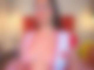 Live cam show with Caandace - Green Eyes on Uber Horny