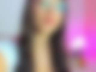 Live cam show with Caandace - Double Penetration on Camming Site