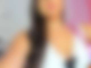 Live cam show with Caandace - Control on Livezox