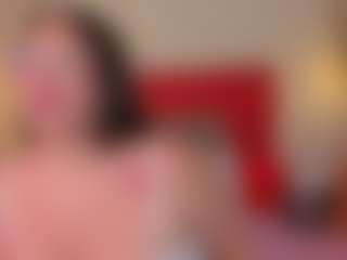 Live cam show with Caandace - Facial on liverealitysex.com